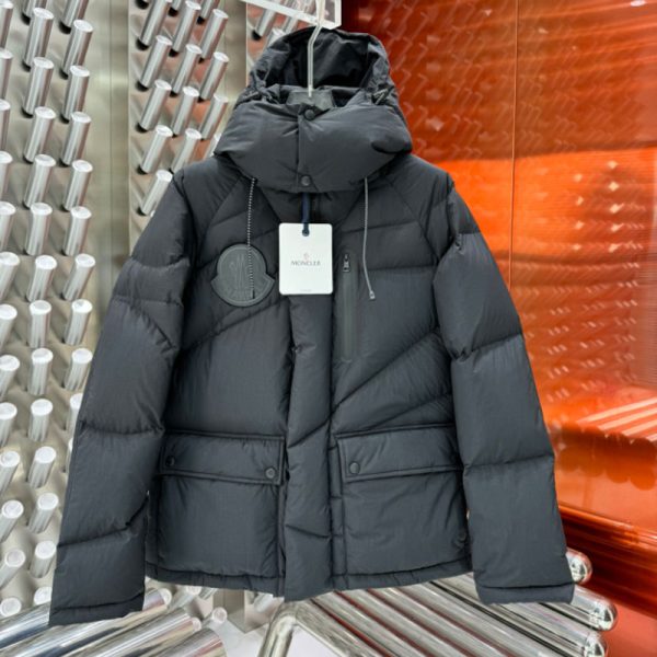 Moncler Genius x Pharrell Williams Down Jacket - MK68