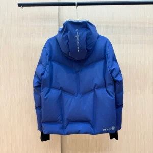 Moncler Jacket - MK071