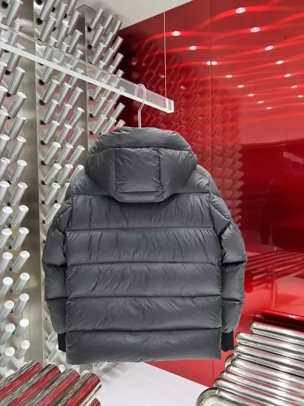 Moncler Skii Down Jacket - MK63