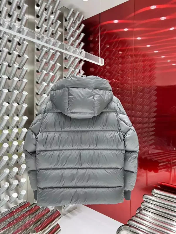 Moncler Skii Down Jacket - MK64